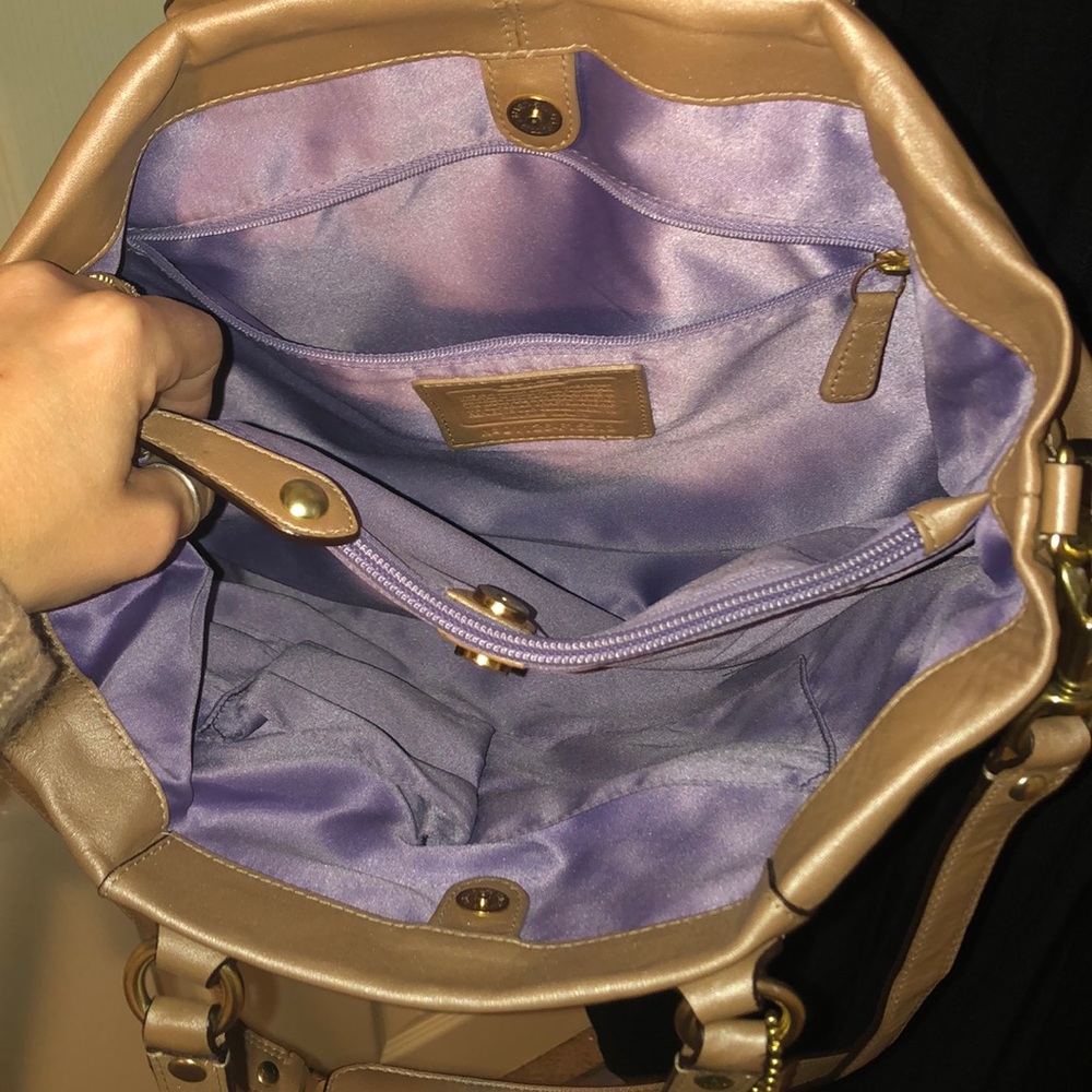 Coach purse - Picture 5 of 5